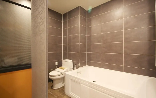 Iksan Fourseason Hotel