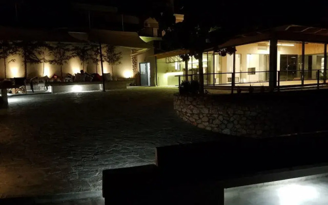 Evia Silence Boutique Hotel