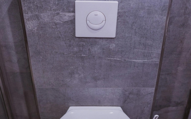 Serious Job Apartment