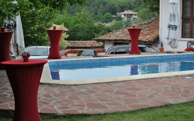 Complex Izvora