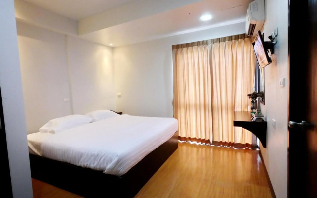 Basic Line Hotel at Loikroh