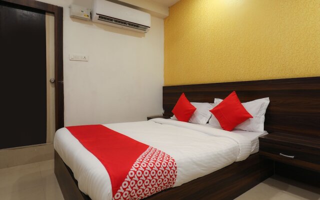 Hotel Deccan Lodging and Boarding by OYO Rooms