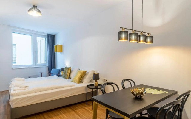 RHC Central Station Premium Apartments | contactless check-in
