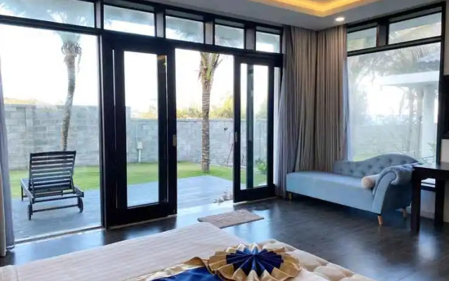 Starlight Villa Beach Resort & Spa