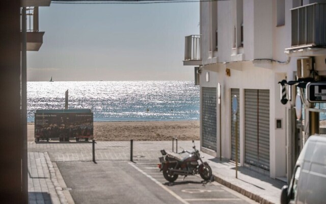 Apartment Ac 20Mts From Beach R95