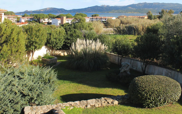 Apartment in Cannigione With sea View