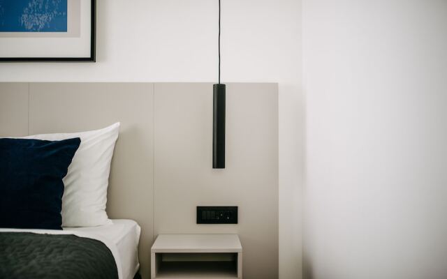 Kala Luxury rooms by DuHomes