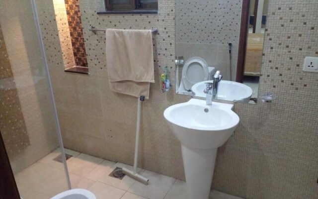 Bloom Family Suites