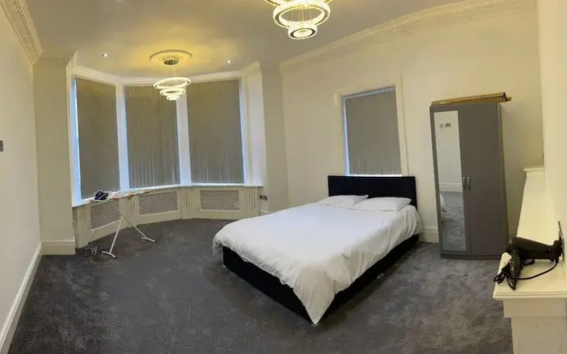 Immaculate 1-bed Lux Apartment in Wolverhampton