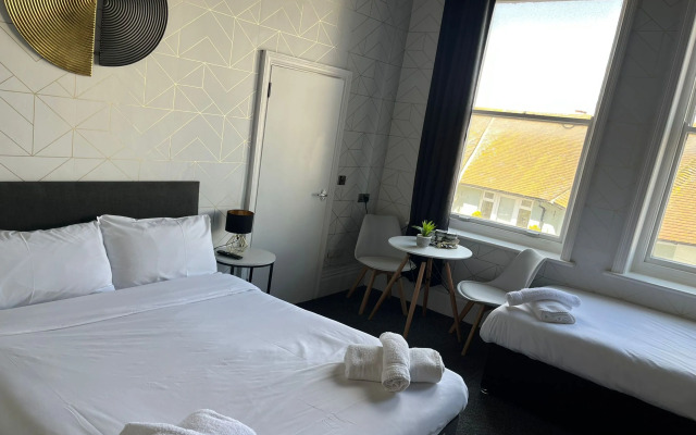 Marine Parade Hotel