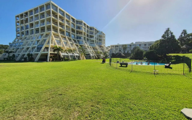 34 Kyalanga Beachfront Apartment