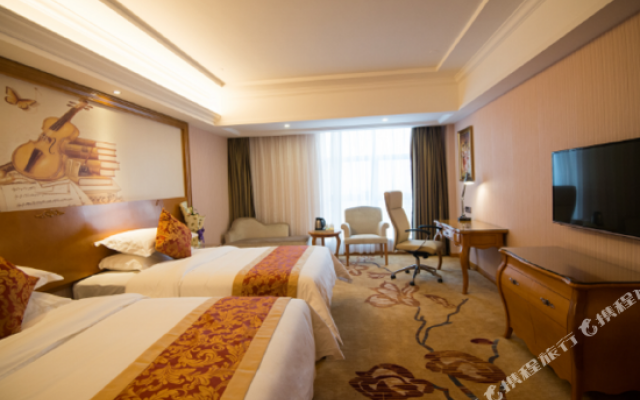 Vienna International Hotel (Dongxing Dongmeng Avenue)