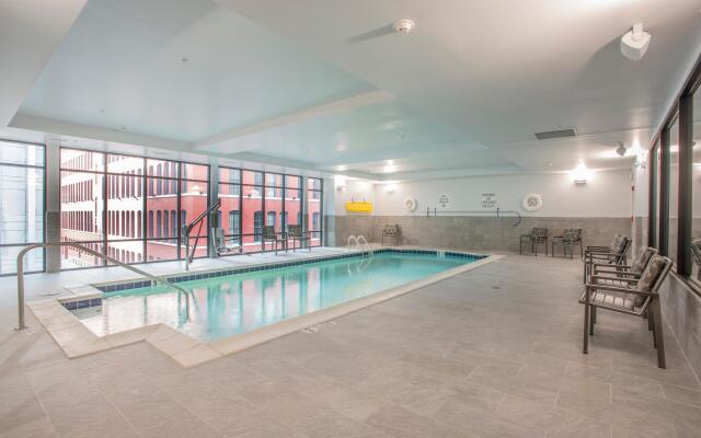 voco The Clair Cincinnati Downtown by IHG