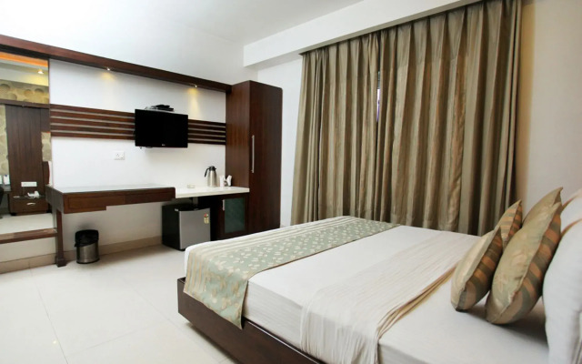 Hotel The Pearl - Newly Renovated in City Centre