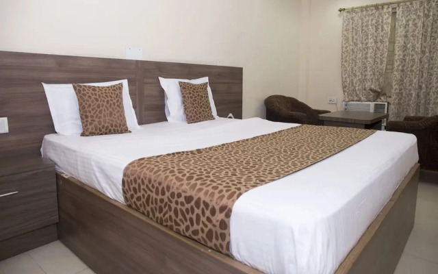 Hotel Basera By OYO Rooms