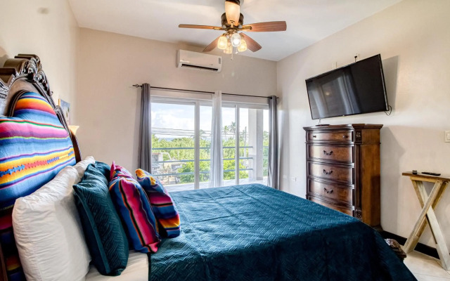 Suite A203 @ Mara Laguna