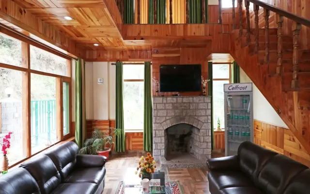 OYO 13715 Home Exotic River View Naggar Road