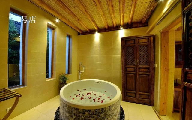 Lijiang Shuhe Xin Huifeng Resort Hotel