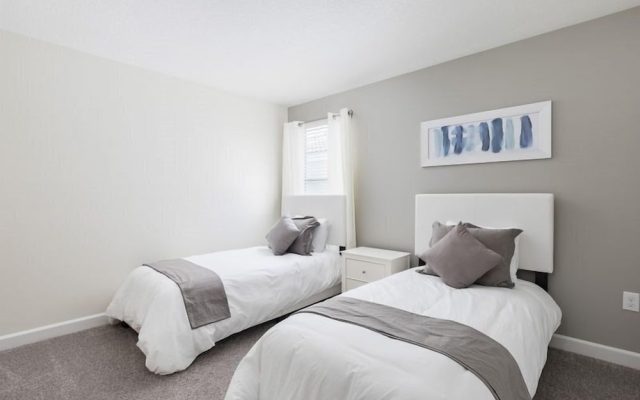 8BR 5BA ChampionsGate Pool Home