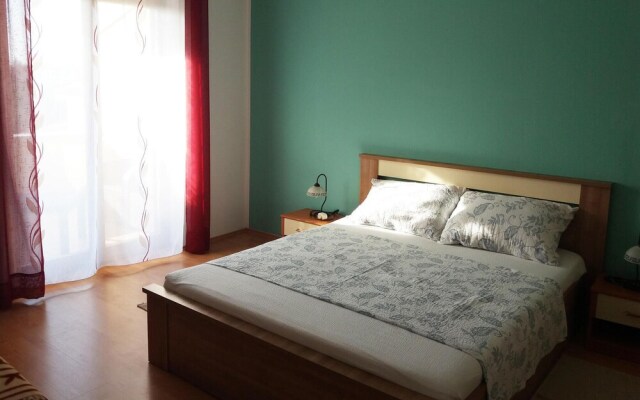 Stunning Apartment in Fazana With Wifi and 3 Bedrooms