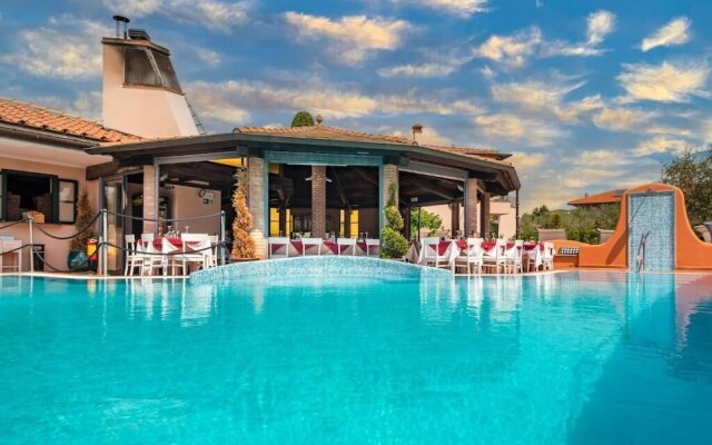 Hotel la Pietra Restaurant