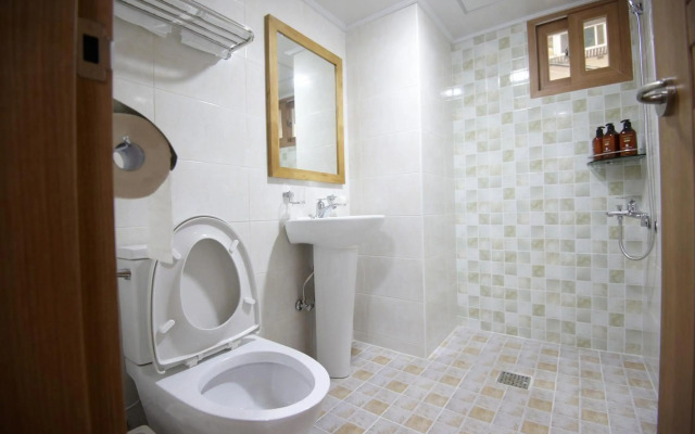 Dorcas Tourist Hostel