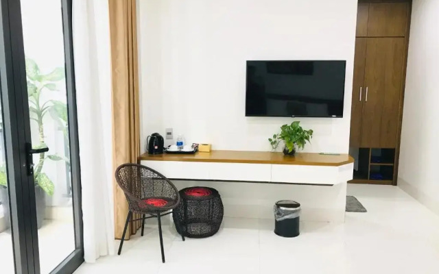 Starway Hotel
