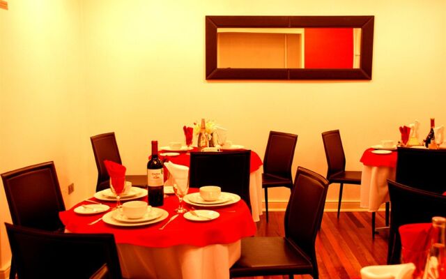 Oporto Hotel