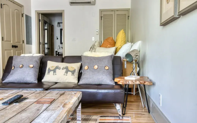 5 Walnut Lofts