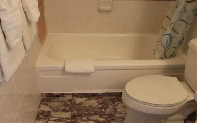 CIMY Hawaii Resorts at the Waikiki Banyan