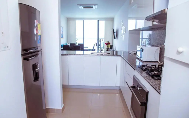 41st Fl Beach Condo in Bocagrande