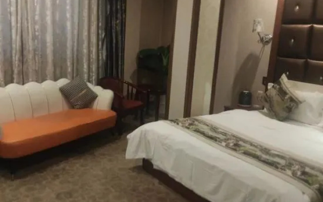 Huangdu Hotel (Zhaotong Experimental Middle School)