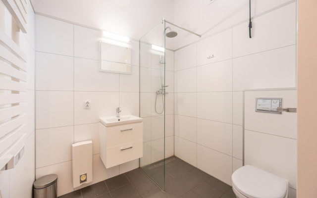 Spacious Holiday Home in Hambachtal Resort