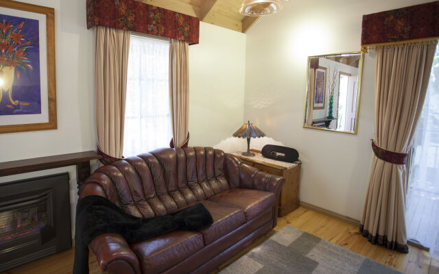 Olinda Country Cottages