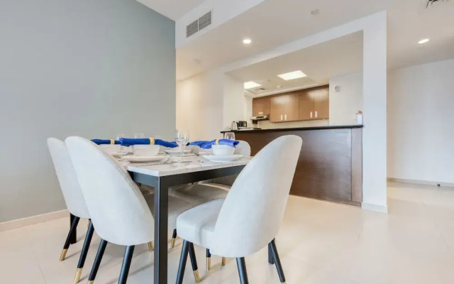 Capital Living On Reem: The Arc Towers