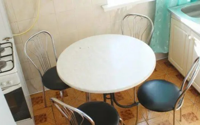 Апартаменти біля Форуму, Високий замок вул. Богдана Хмельницького 61