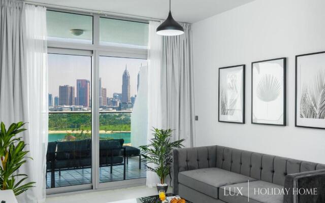 LUX - Opulent Island Suite 5