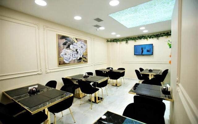 Omma Hotel