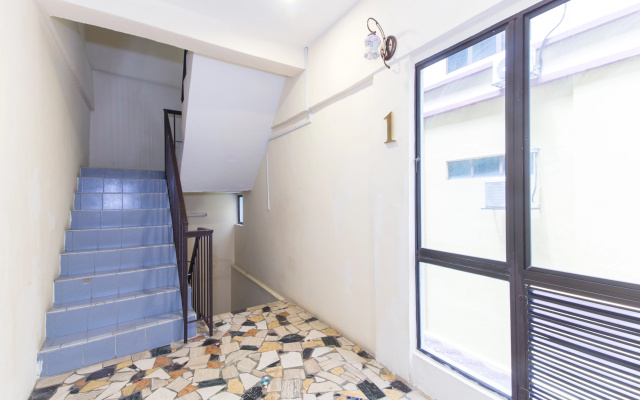 OYO 124 Hotel Seniman Sentul (Sanitized Stay)