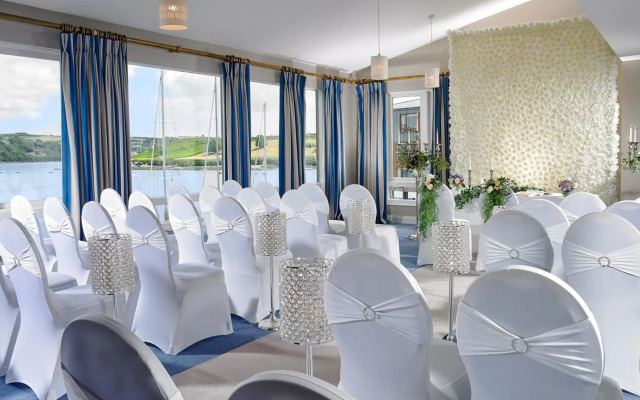 Trident Hotel