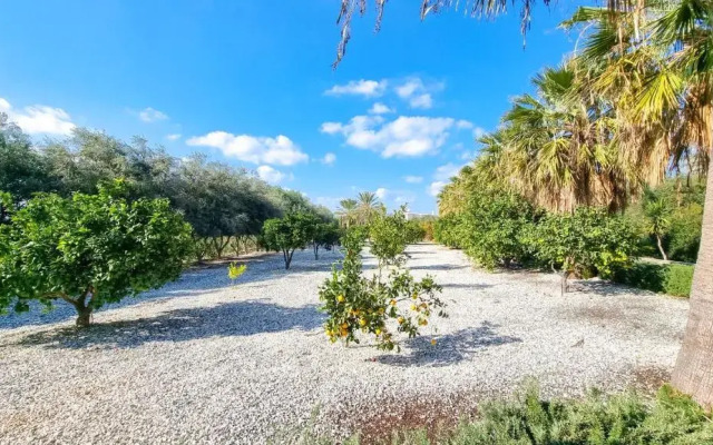 Leto 13 Villa