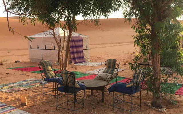 Nomadic Desert Camp Tours