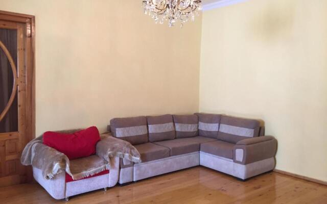 Guest House On Tabidze 2