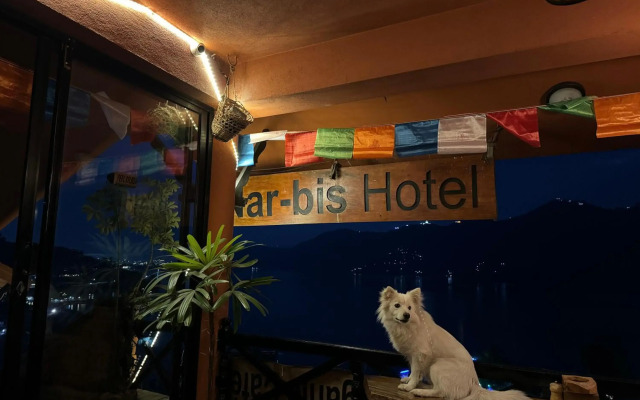 Nar-Bis Hotel