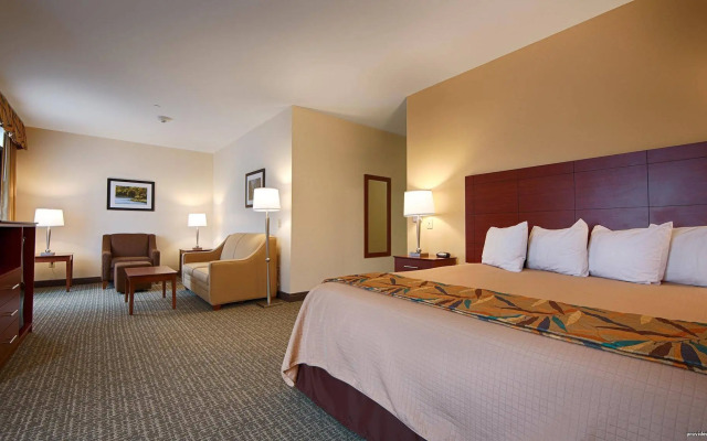 Best Western Pioneer Plaza