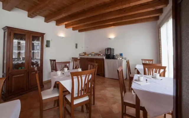 Agriturismo Corte Rondinella