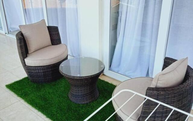 Lovely 2-bedroom serviced apartment with pool in Kilimani