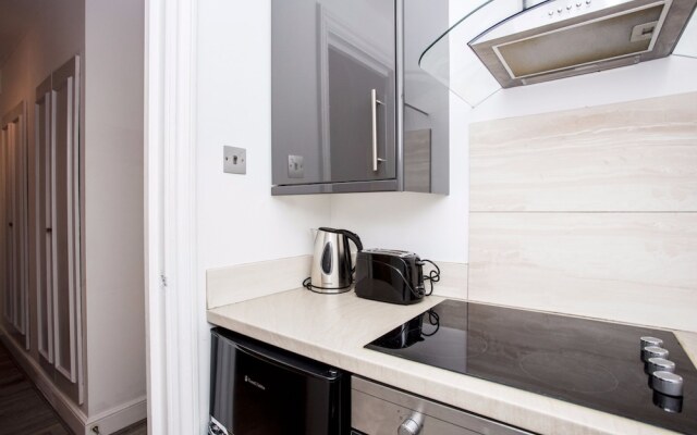 1 Bedroom Apartment Close to Museums in South Kensington