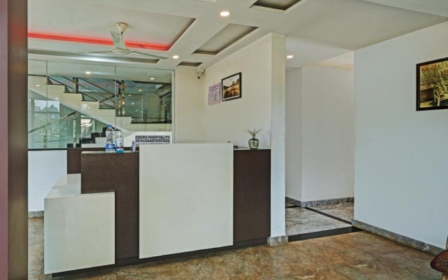 Itsy Hotels Vijaya Comforts, with BAR & restaurant