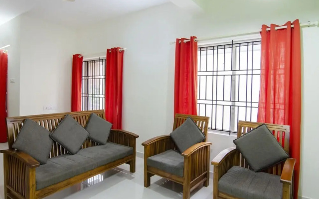 Six Gems by OYO Rooms
